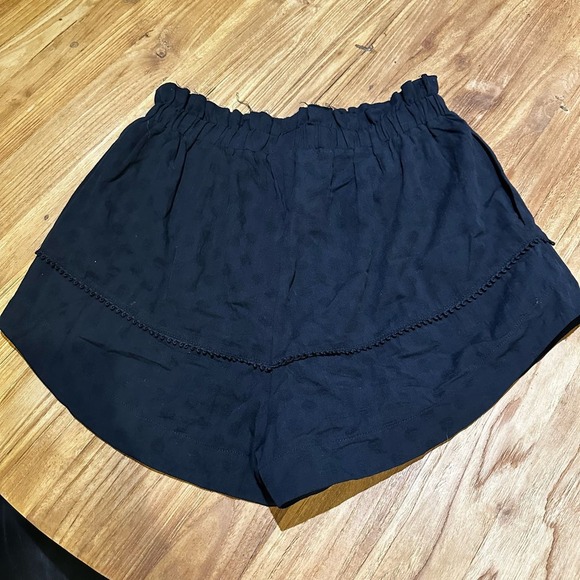 Lucca Women’s Black Polka Dot Pull On Elastic Waist Shorts Resort Wear - Picture 10 of 10